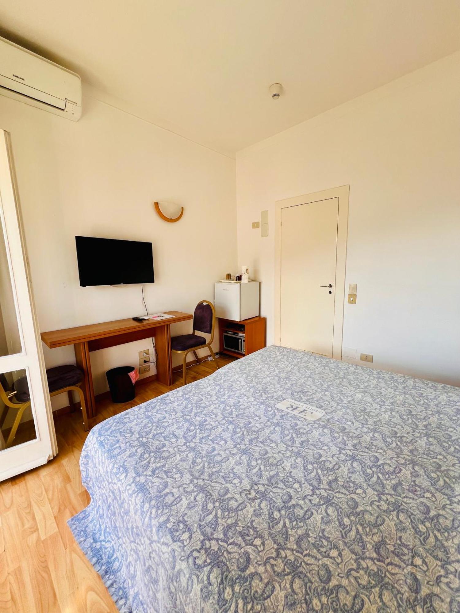 Eurotel 406 Apartment *